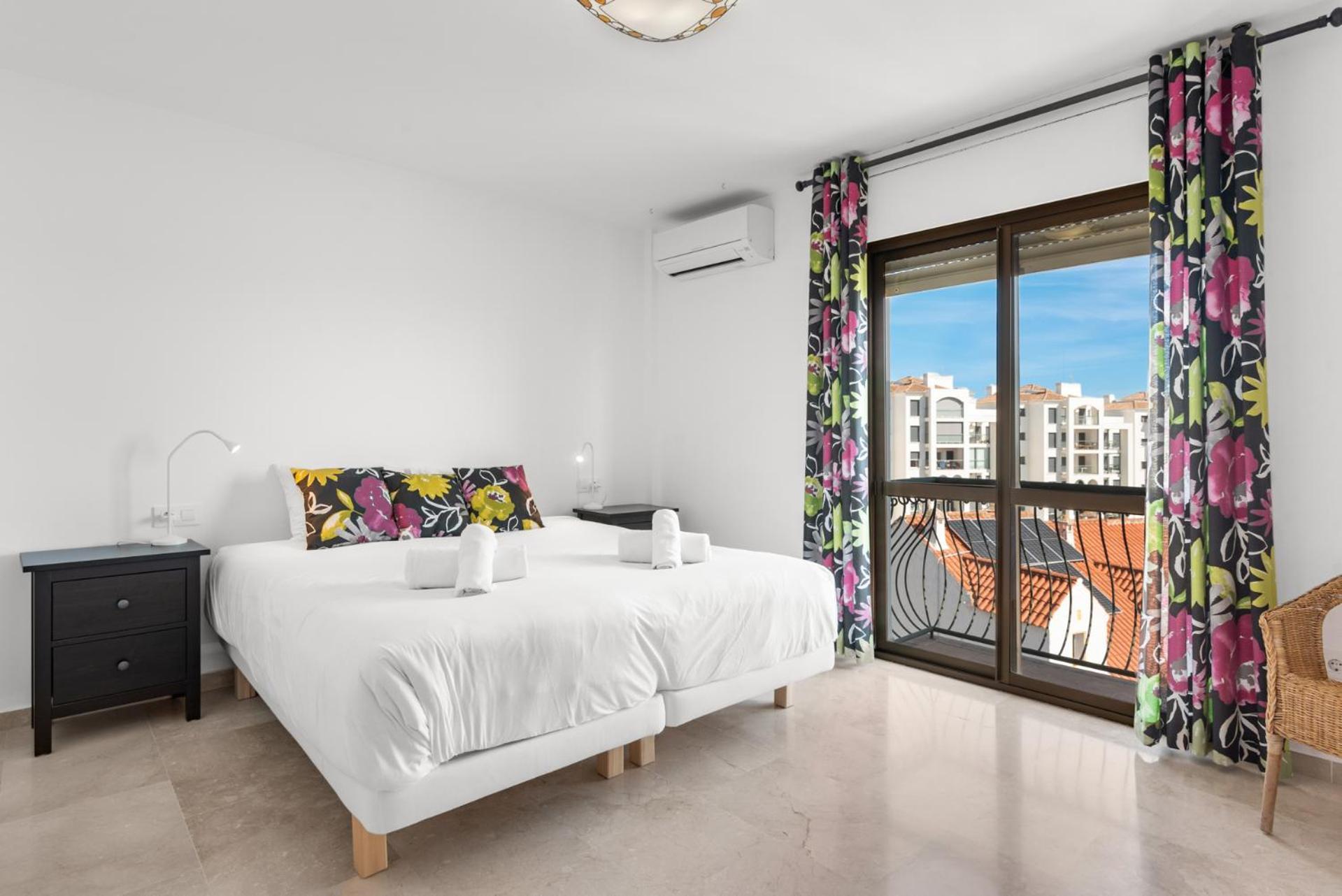 Lovely Penthouse Near Estepona Marina By Costarentals - Ref M15 Dış mekan fotoğraf