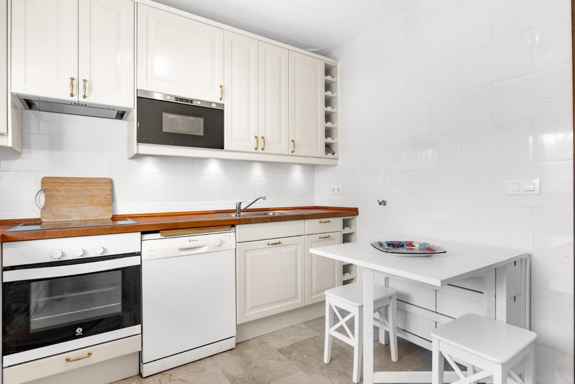 Lovely Penthouse Near Estepona Marina By Costarentals - Ref M15 Dış mekan fotoğraf
