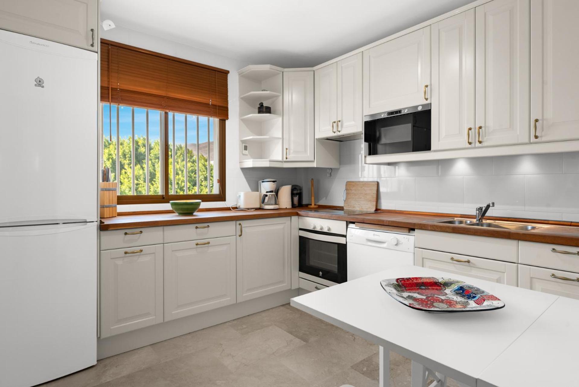 Lovely Penthouse Near Estepona Marina By Costarentals - Ref M15 Dış mekan fotoğraf