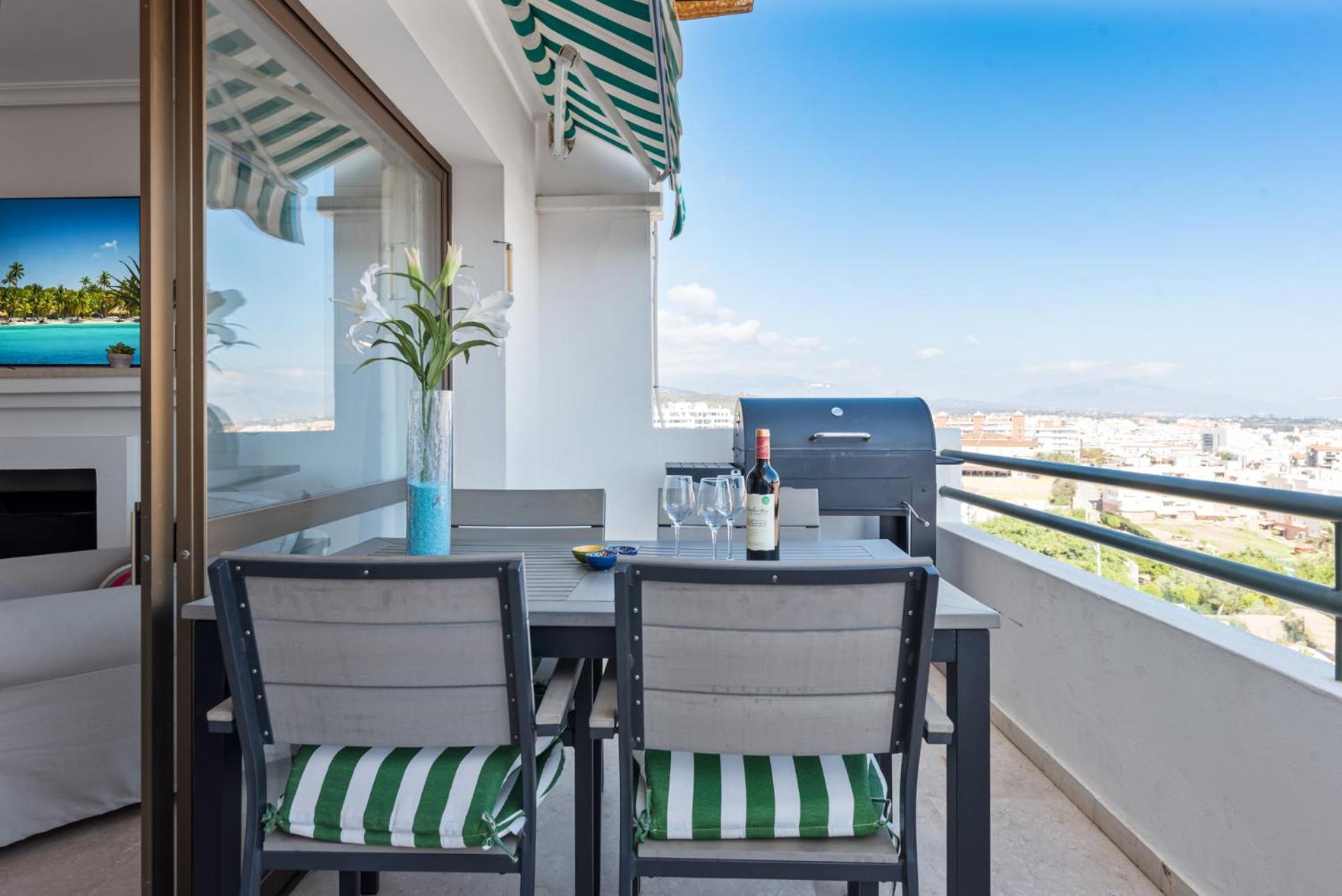 Lovely Penthouse Near Estepona Marina By Costarentals - Ref M15 Dış mekan fotoğraf