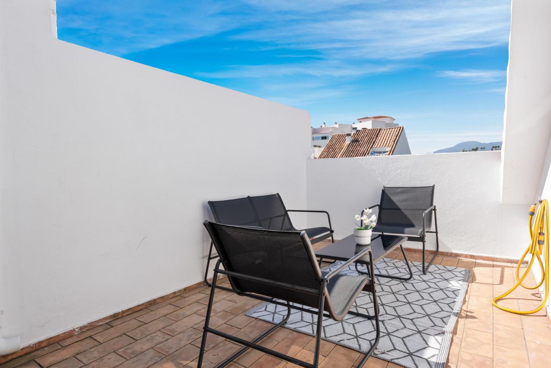 Lovely Penthouse Near Estepona Marina By Costarentals - Ref M15 Dış mekan fotoğraf