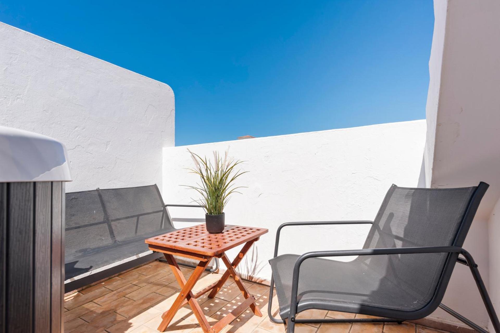 Lovely Penthouse Near Estepona Marina By Costarentals - Ref M15 Dış mekan fotoğraf